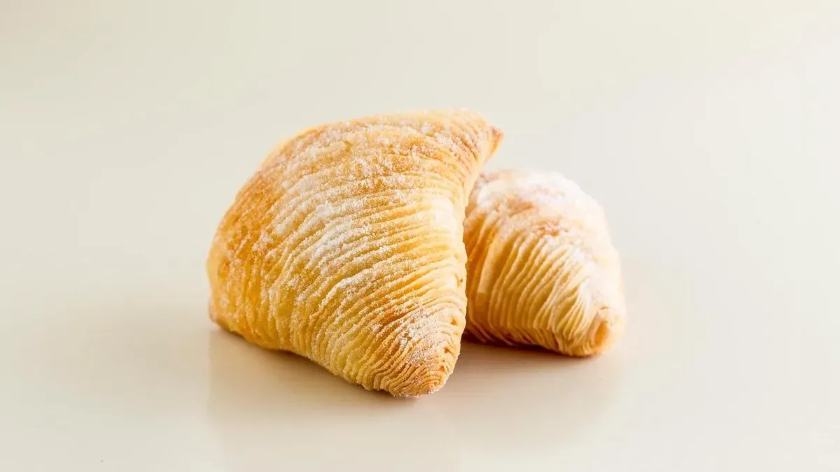 Sfogliatelle grande (nagy)