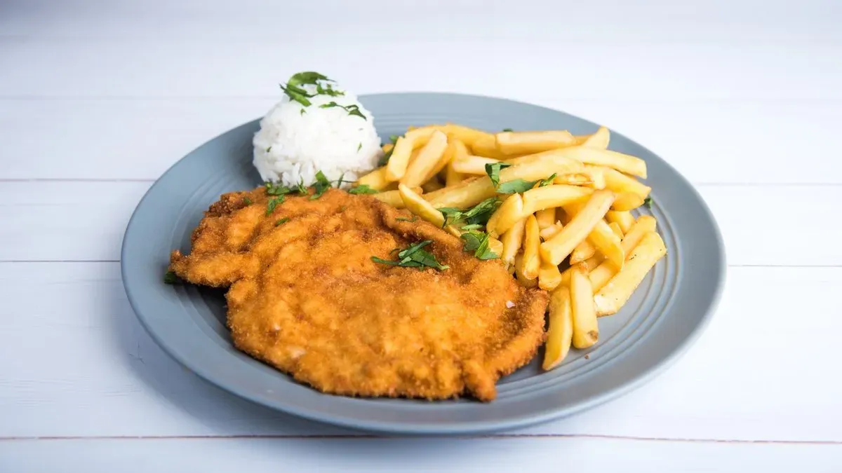 Rántott csirkemell, 20 dkg