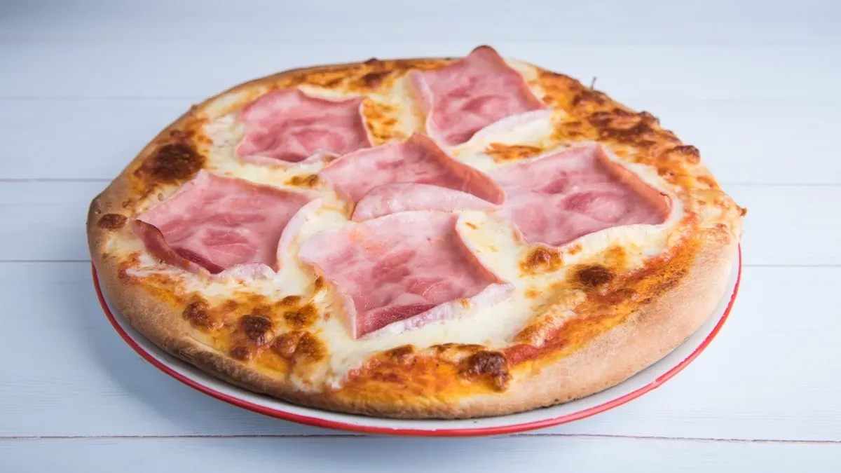 Sonkás pizza