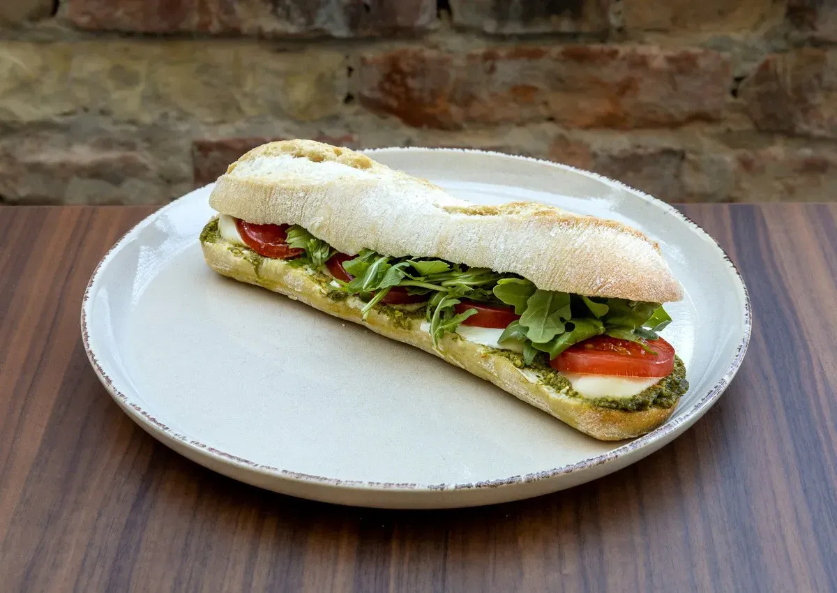 Mozzarella baguette