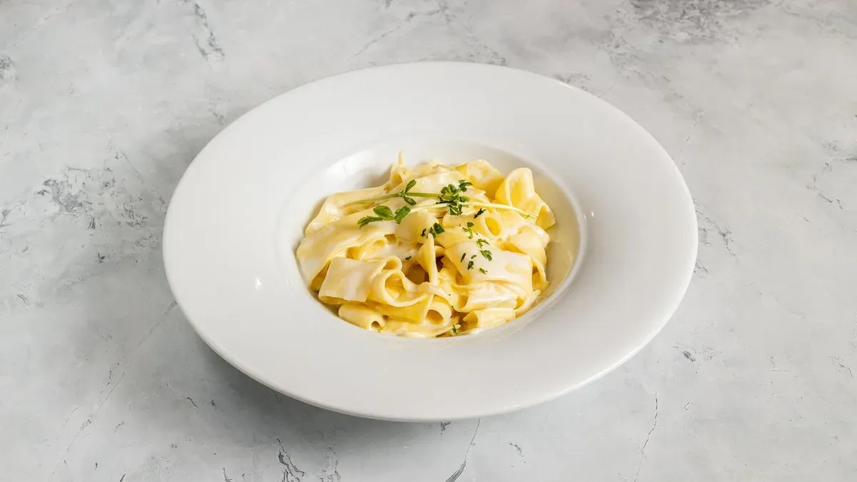 Kéksajtos tejszínes papardelle