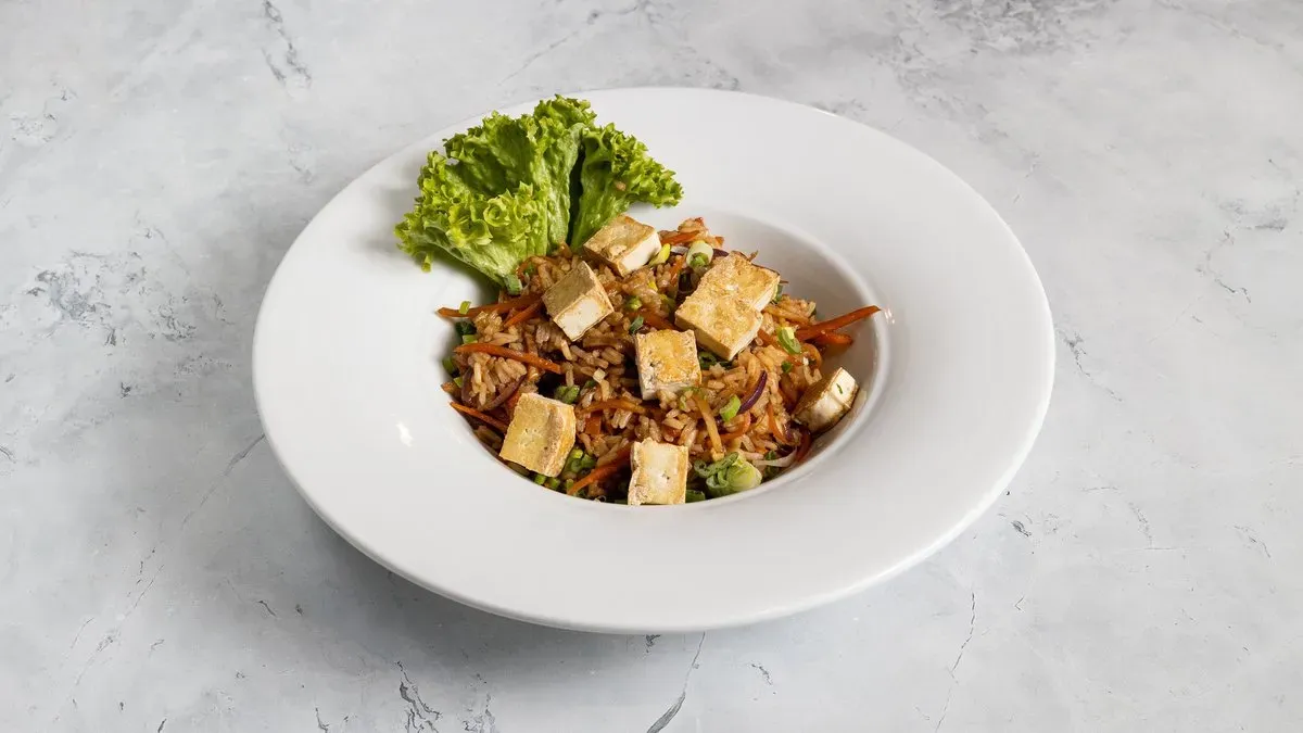Teppanyaki rizs tofuval
