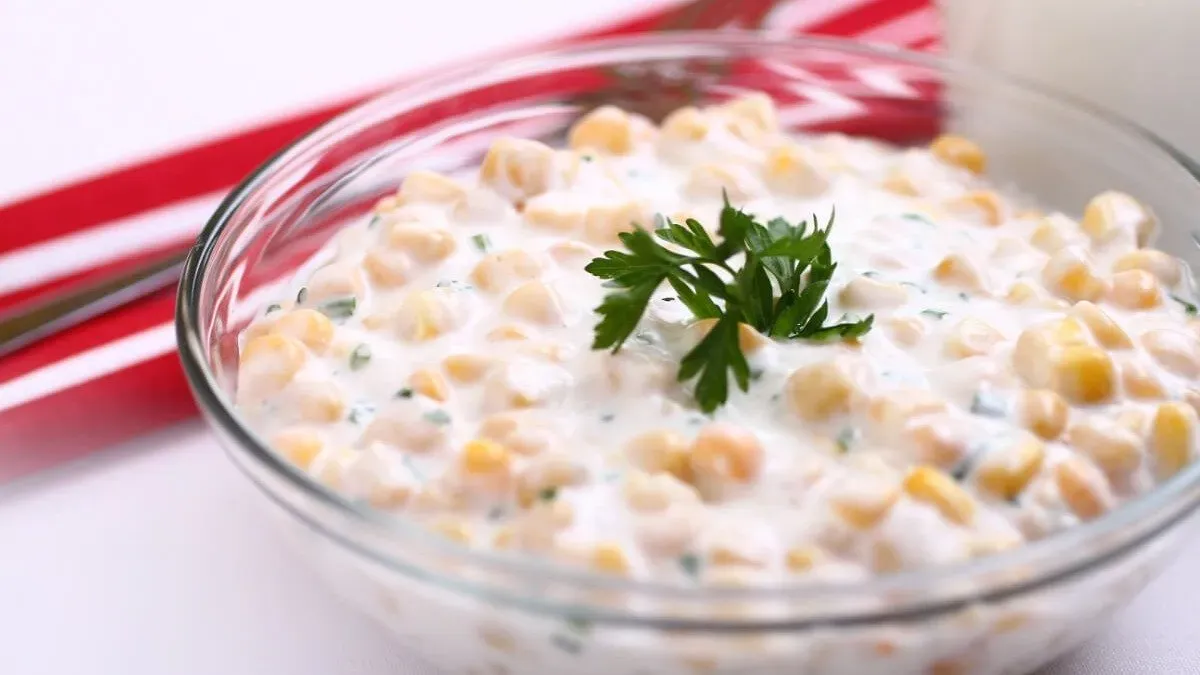 Majonézes saláták: Francia, Tojás, Kukorica, Burgonya, Coleslaw (káposztasaláta)