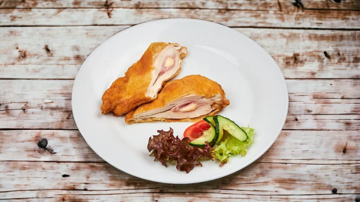 Cordon Bleu választható körettel