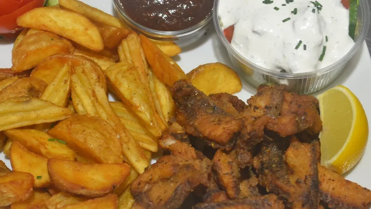 Harcsa gyros ( Kis adag vagy Nagy adag)
