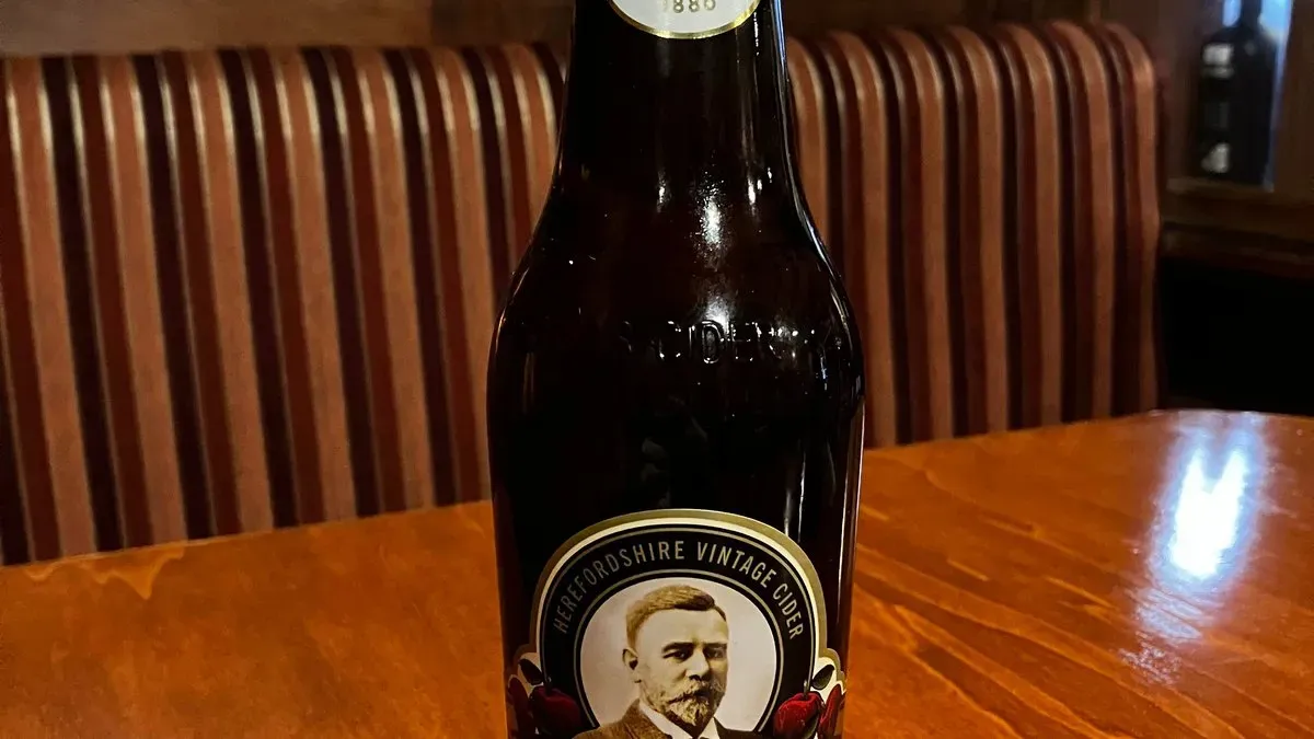 Henry Westons vintage cider 0,5l