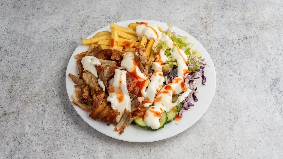 Kis adag gyros tál csirkehússal