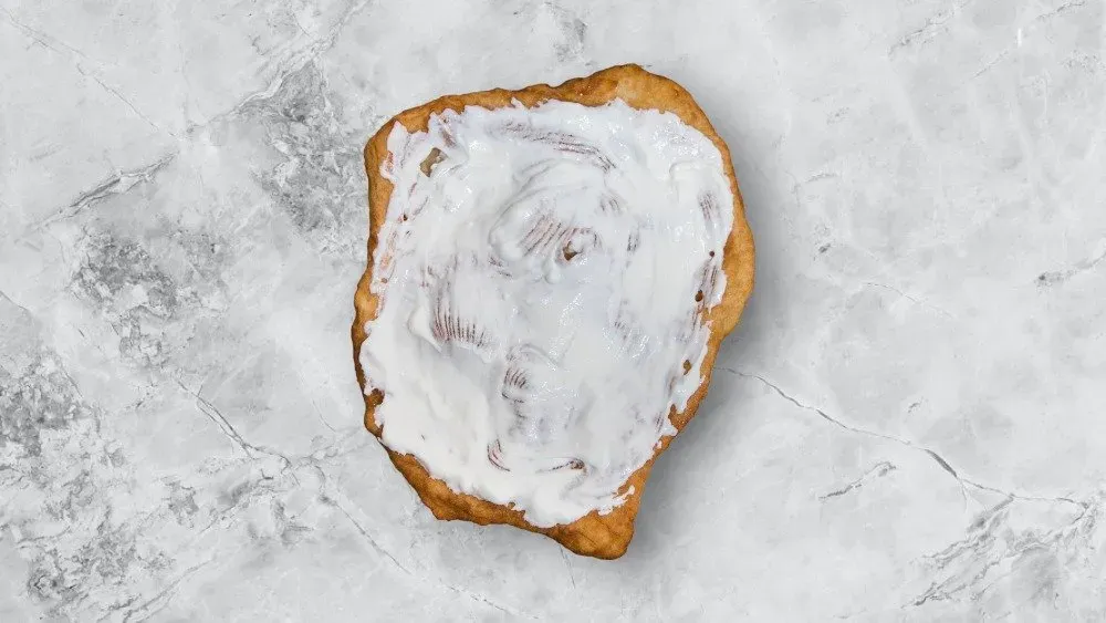 Tejfölös lángos