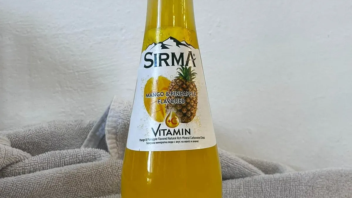 sirma ananász mango