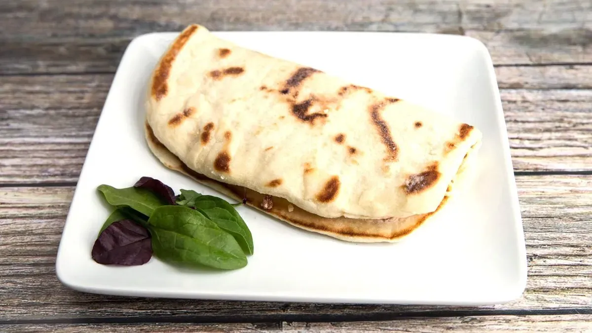 Vegán "tonhal"-krémes lepény