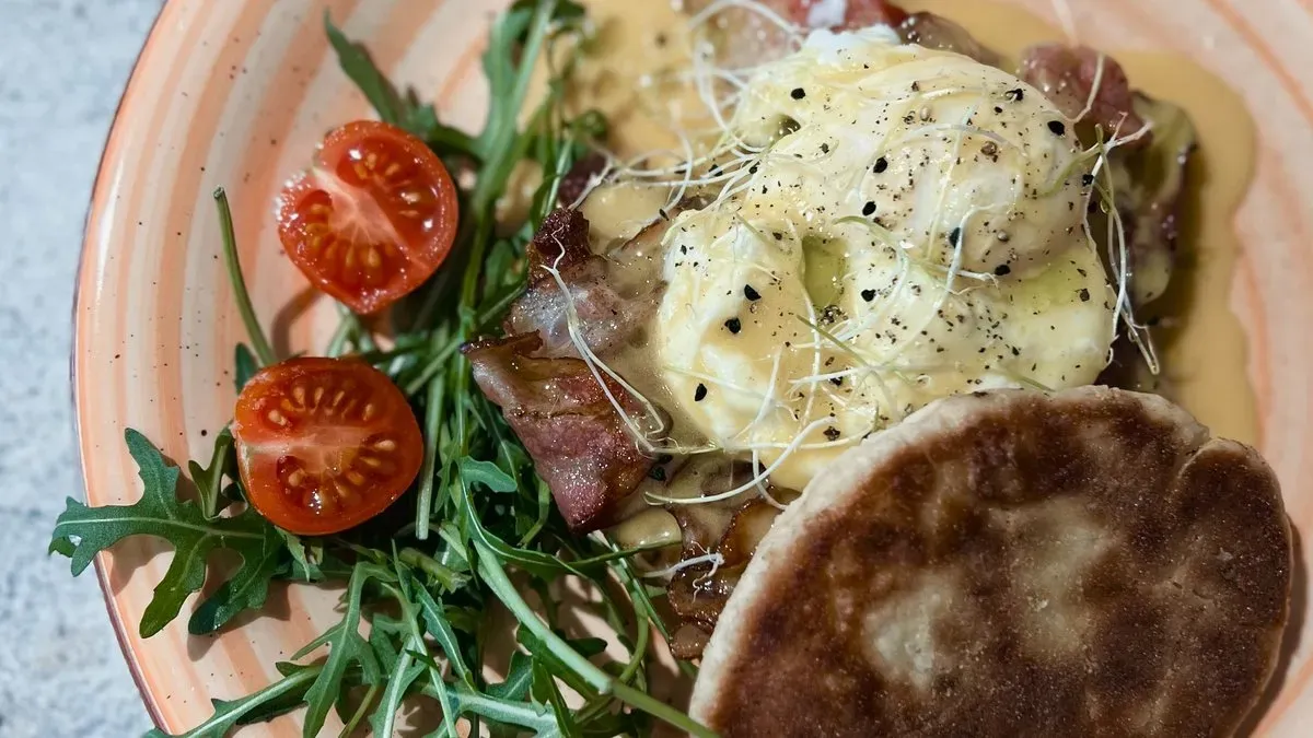 Proscitto Eggs Benedict