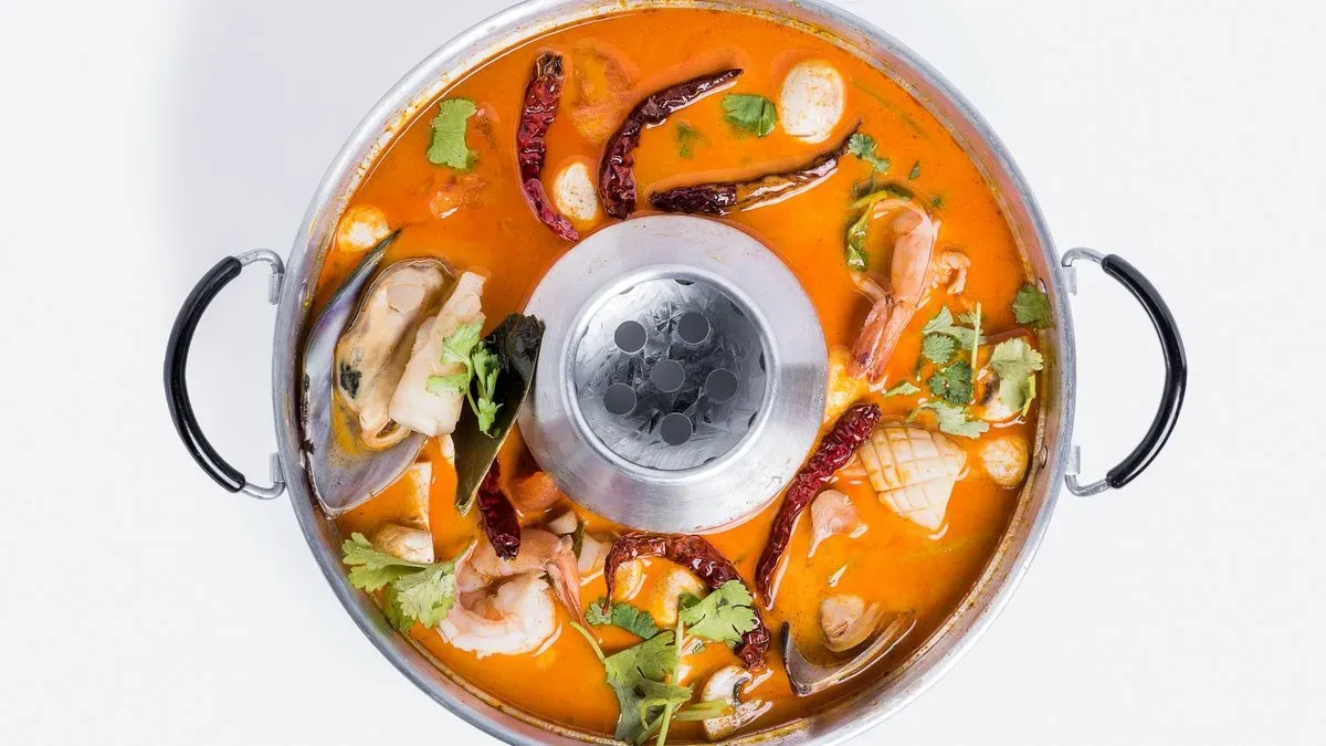 3. Tom Yum, ต้มยำ