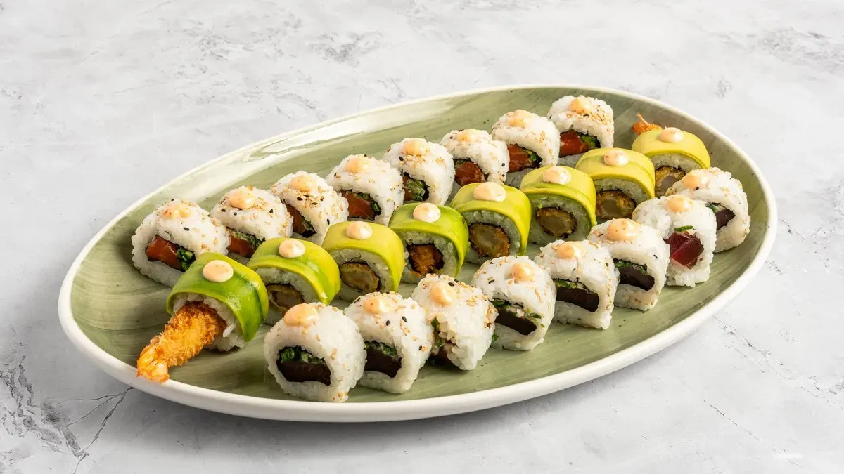 Spicy sushi set
