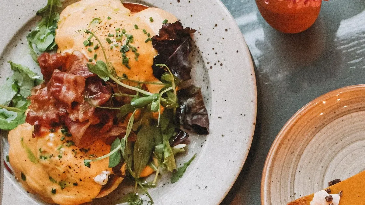Eggs Benedict