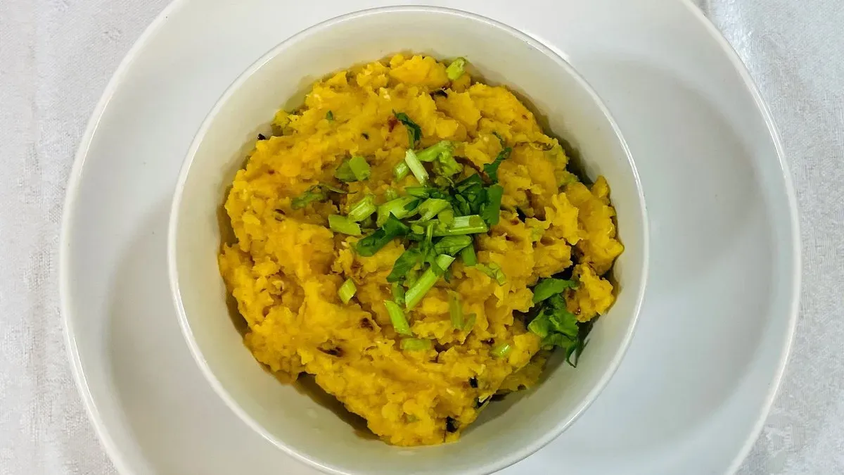 Dal Bhorta