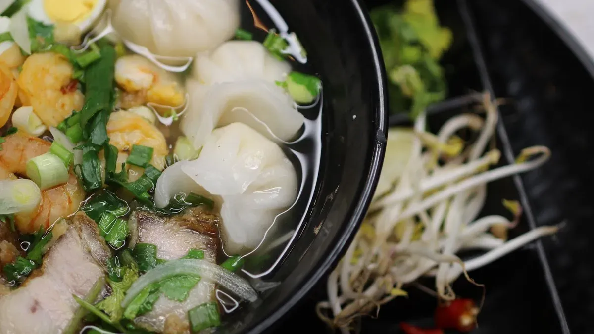 16. Dang Muoi pho leves (kicsi)