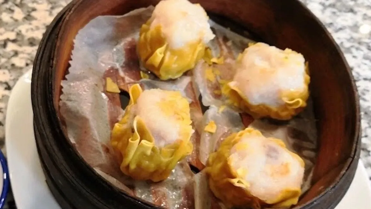 Siu Mai (Párolt sertéshús gombóc) ( 4 db )