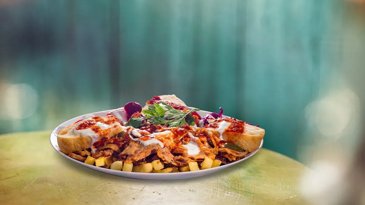 Csirke gyros tál