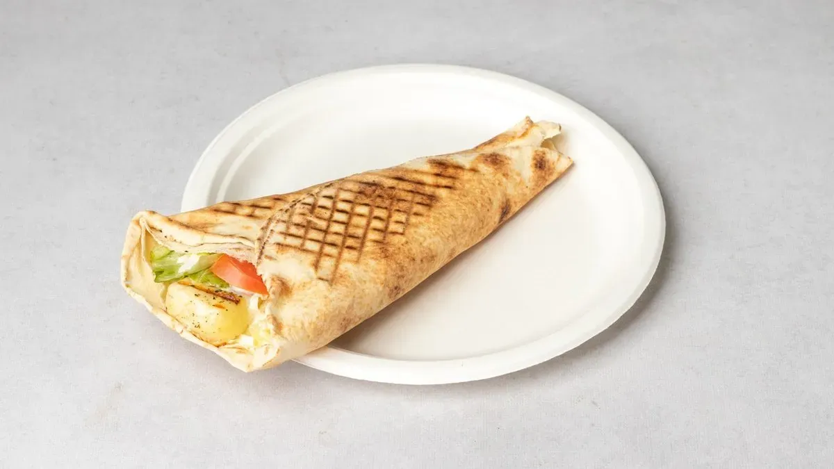 Halloumi pita