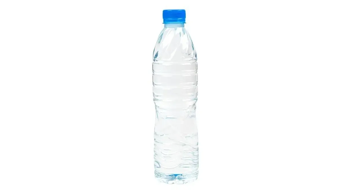 Woda gazowana 0,5 l