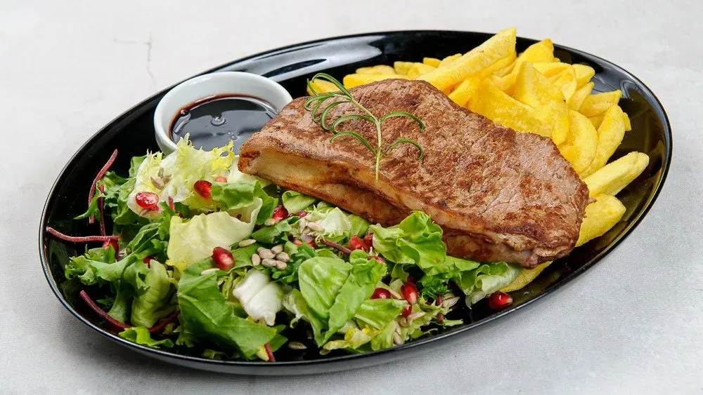 Steak z polędwicy wołowej