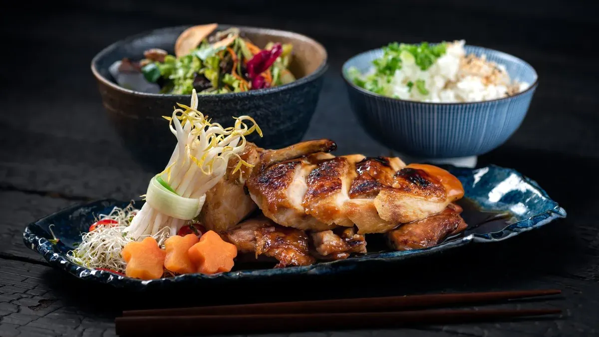 Kurczak karmelizowany w sosie teriyaki