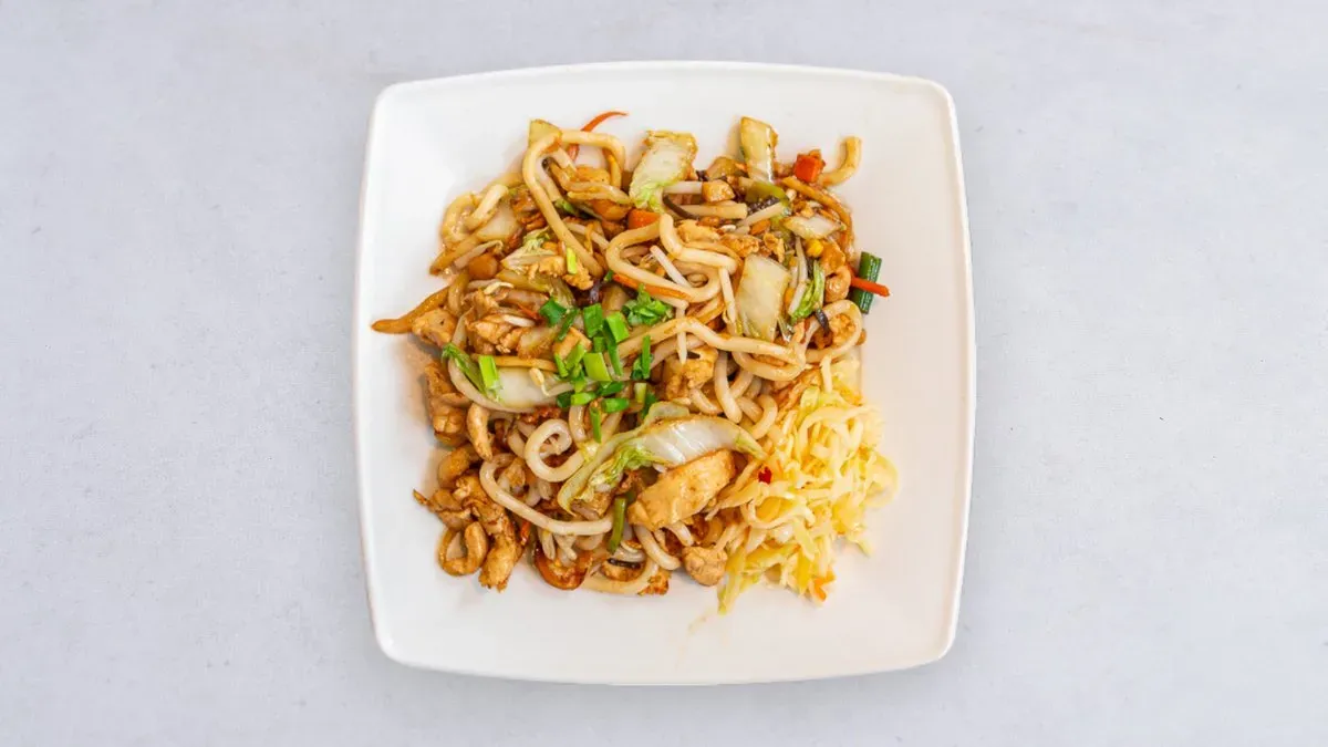 Makaron udon z tofu