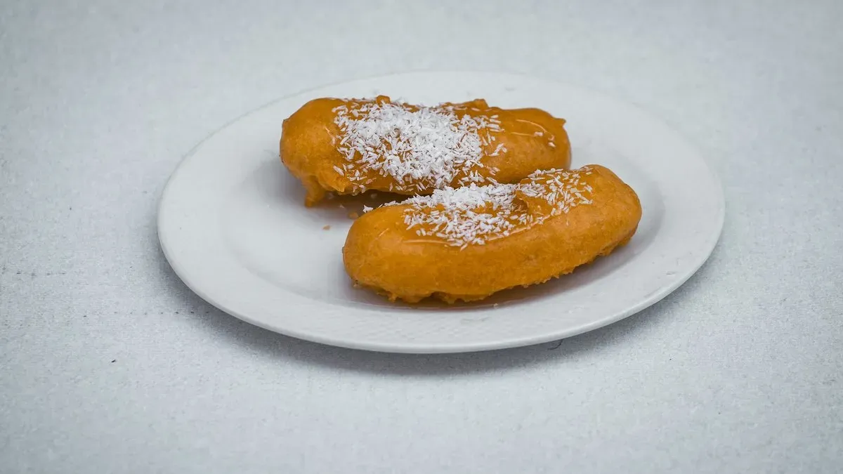 Banan w cieście kokosowym
