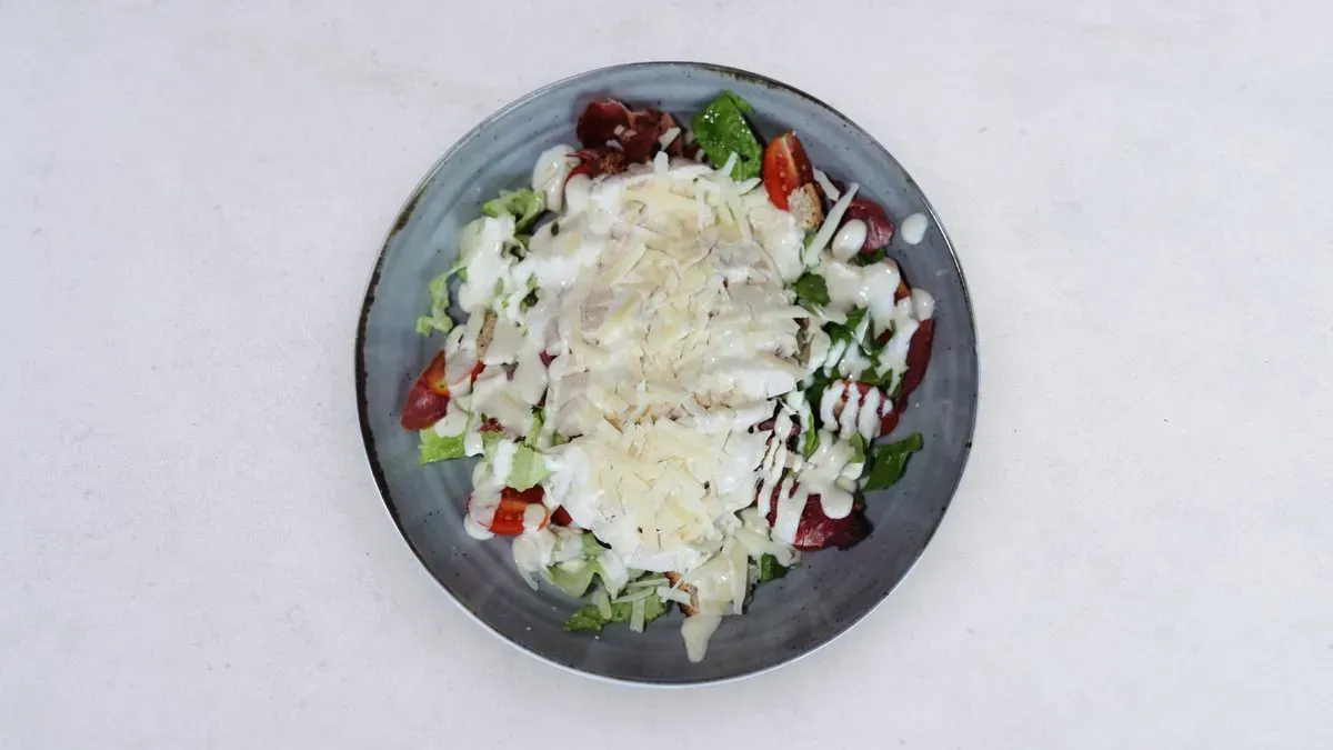 Sałatka pollo