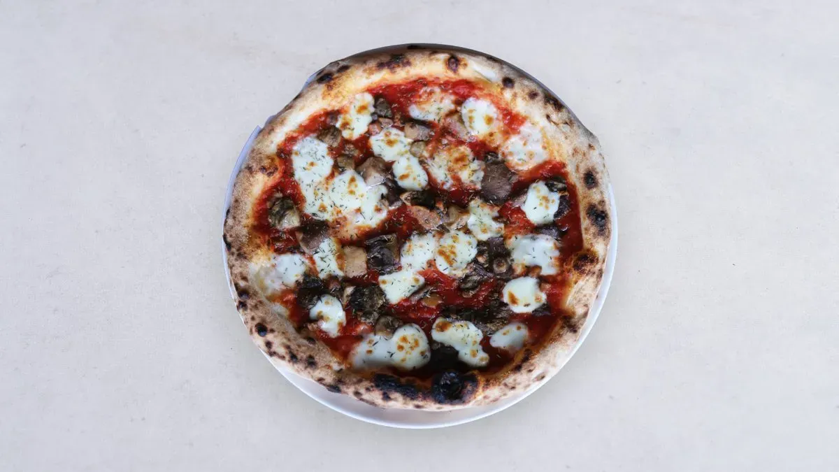 Pizza funghi