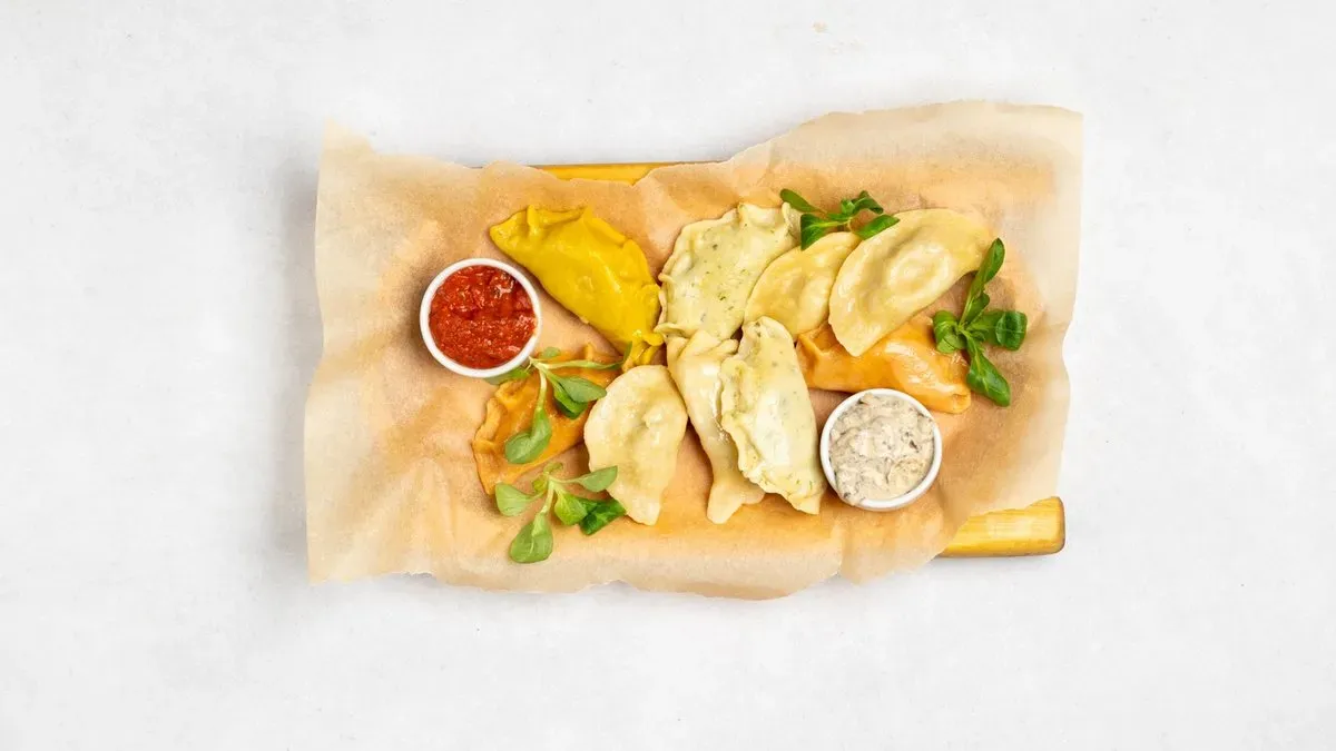 Pierogi z mięsem z pieca