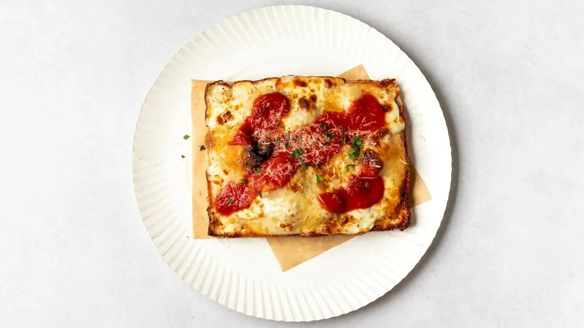 Detroit Pizza Spicy Italian