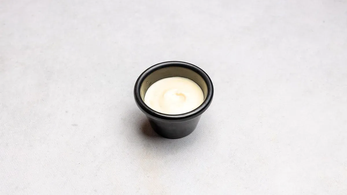 Sos sriracha mayo