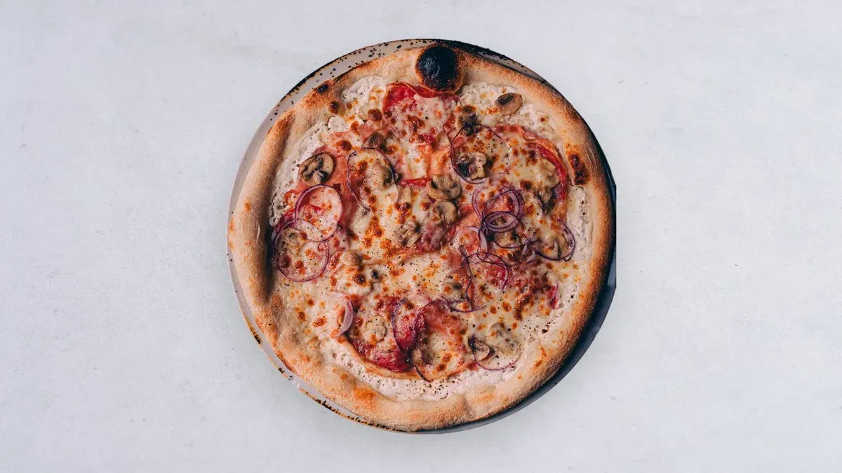 Pizza Bianca Superiore