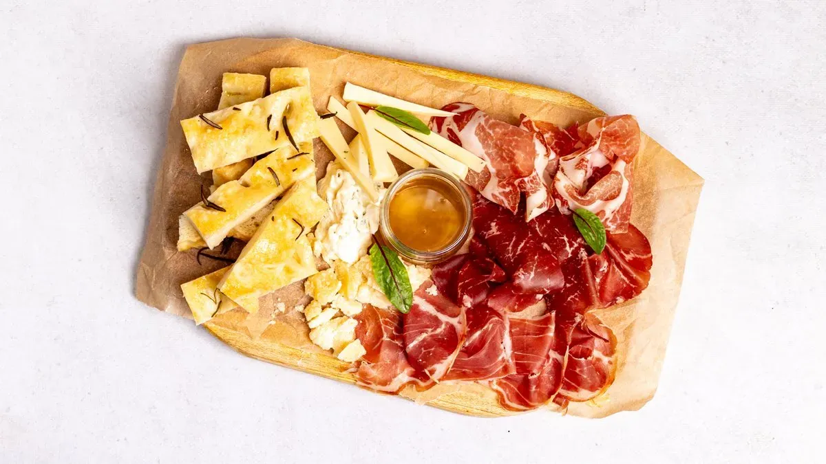 Tavolozza di Salumi e Formaggi