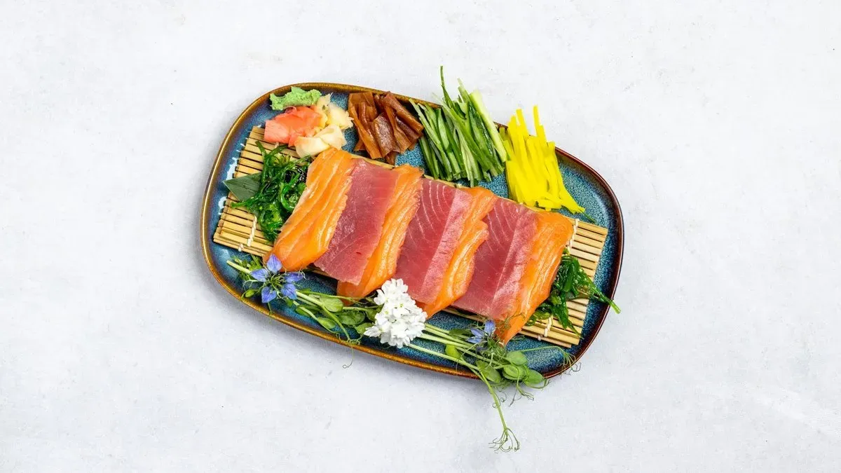 Sashimi z łososia i tuńczyka
