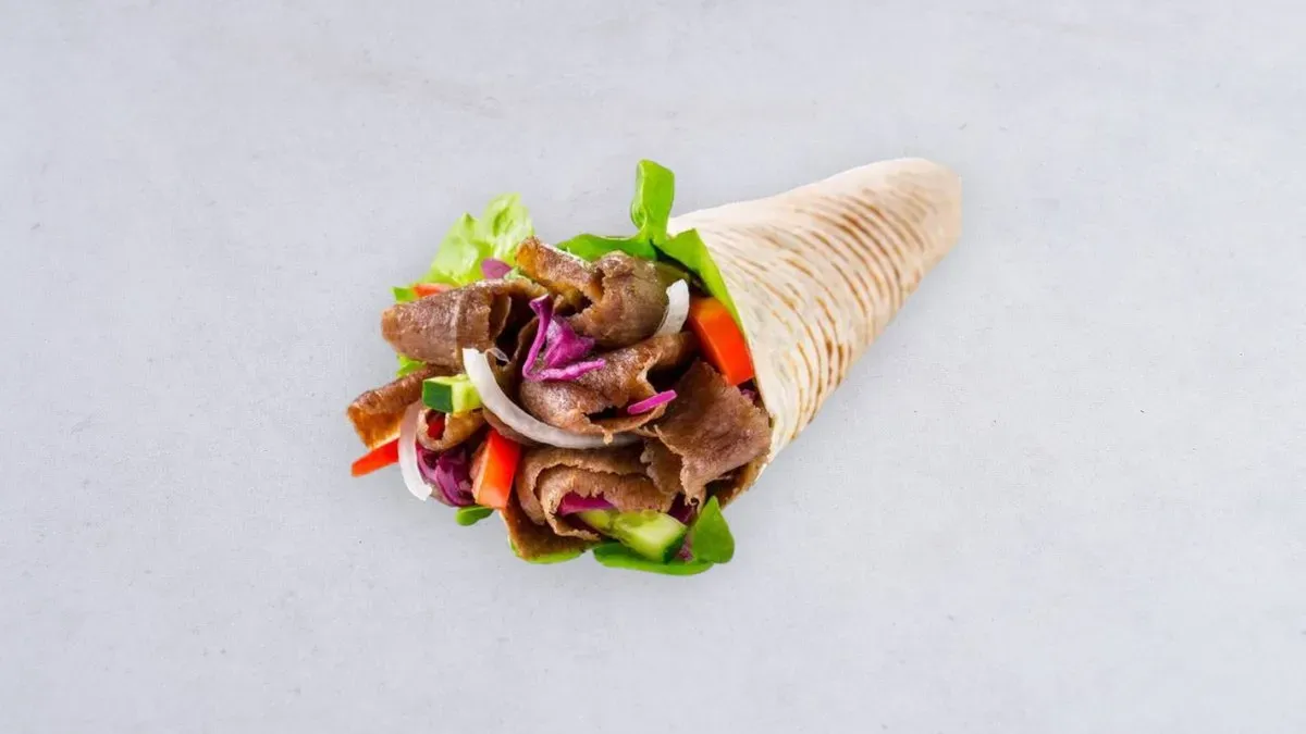 Duży Kebab w tortilli