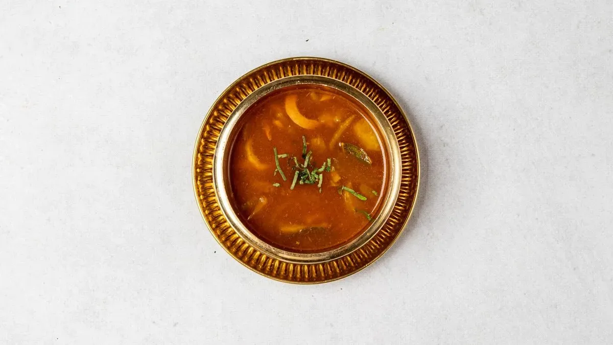 Tom yum vegetable