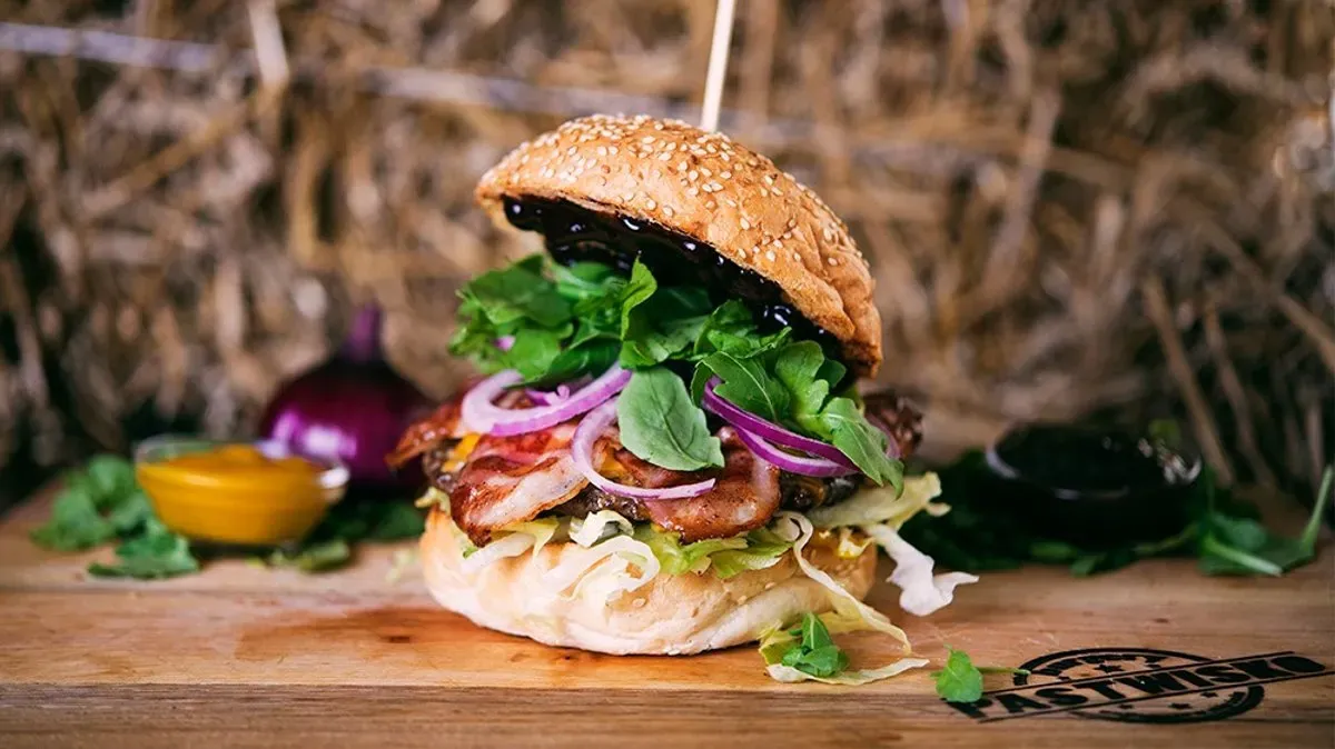 Burger Bekon BBQ