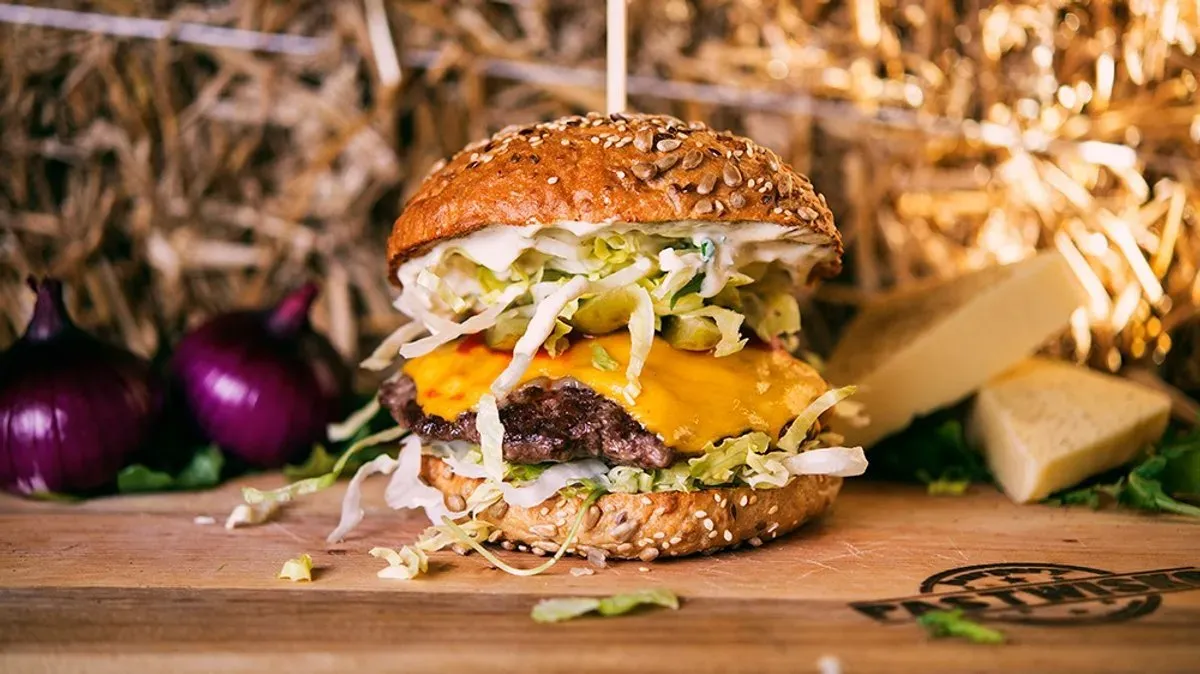 Burger Serowy 🧀