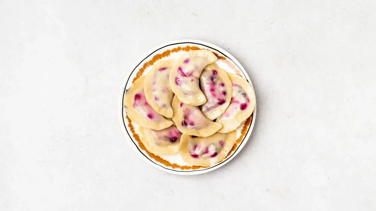 Pierogi z jagodami
