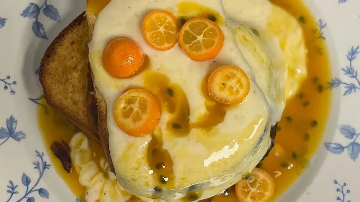 Tost francuski z kardamonowym crème paâtissière