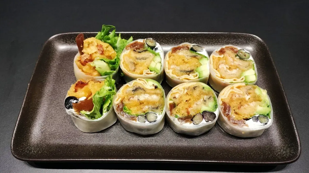 Sashimi roll