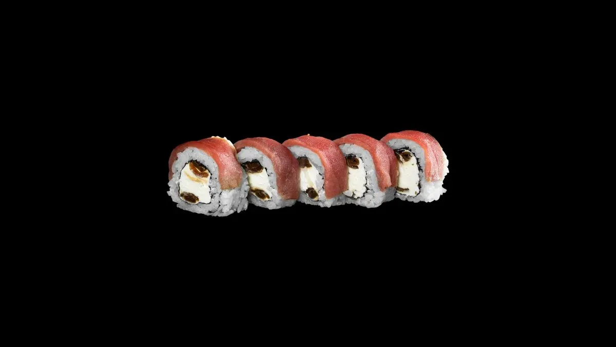 Kizumaki rainbow tuńczyk