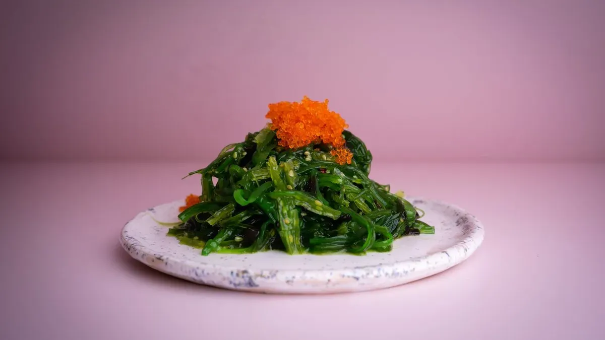 Sałatka z glonów wakame