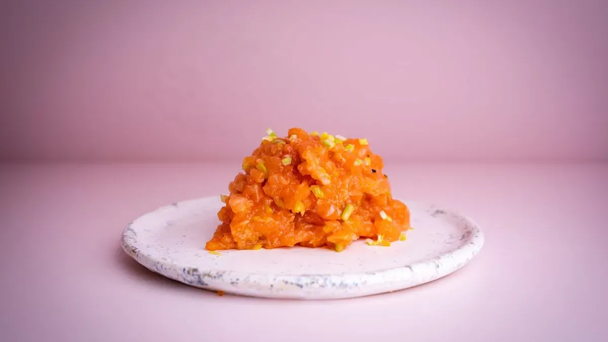 Tatar z łososia