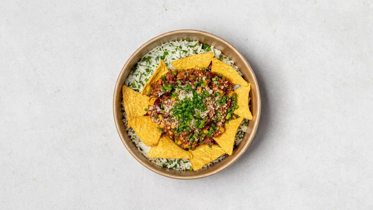 Chilli con carne z nachos