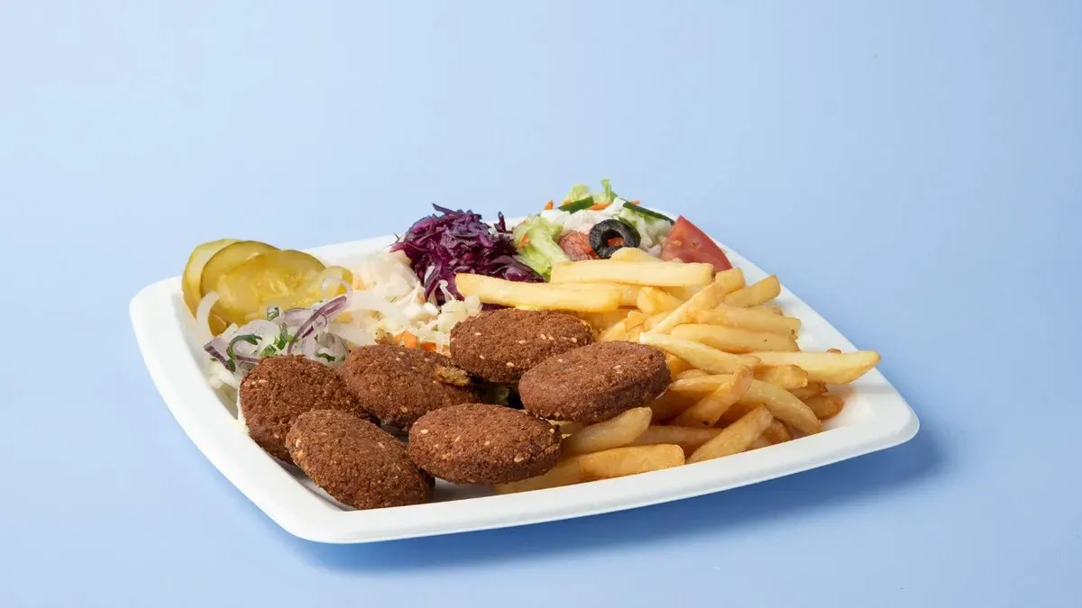 Falafel w zestawie