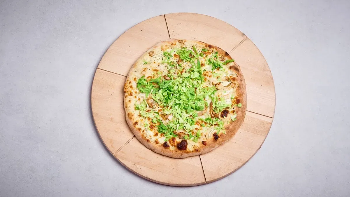 Kebab pizza