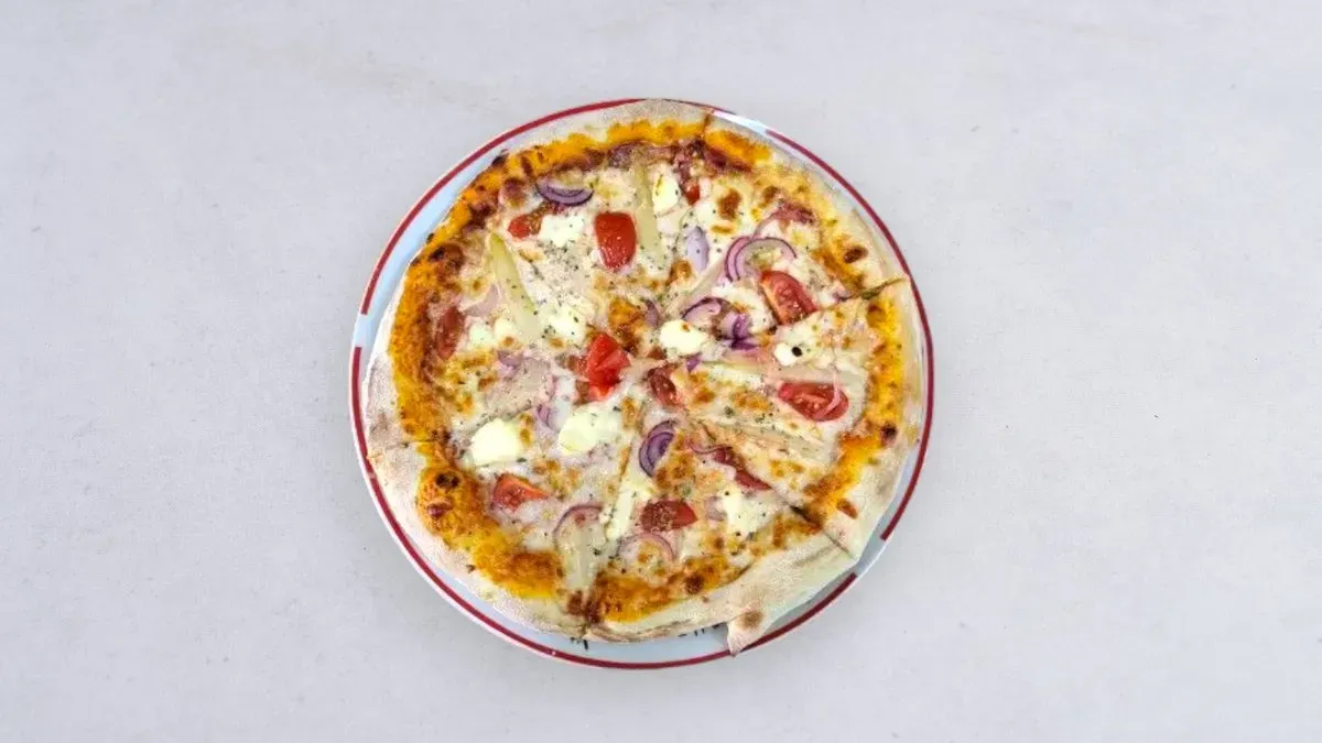 Pizza ze szparagami